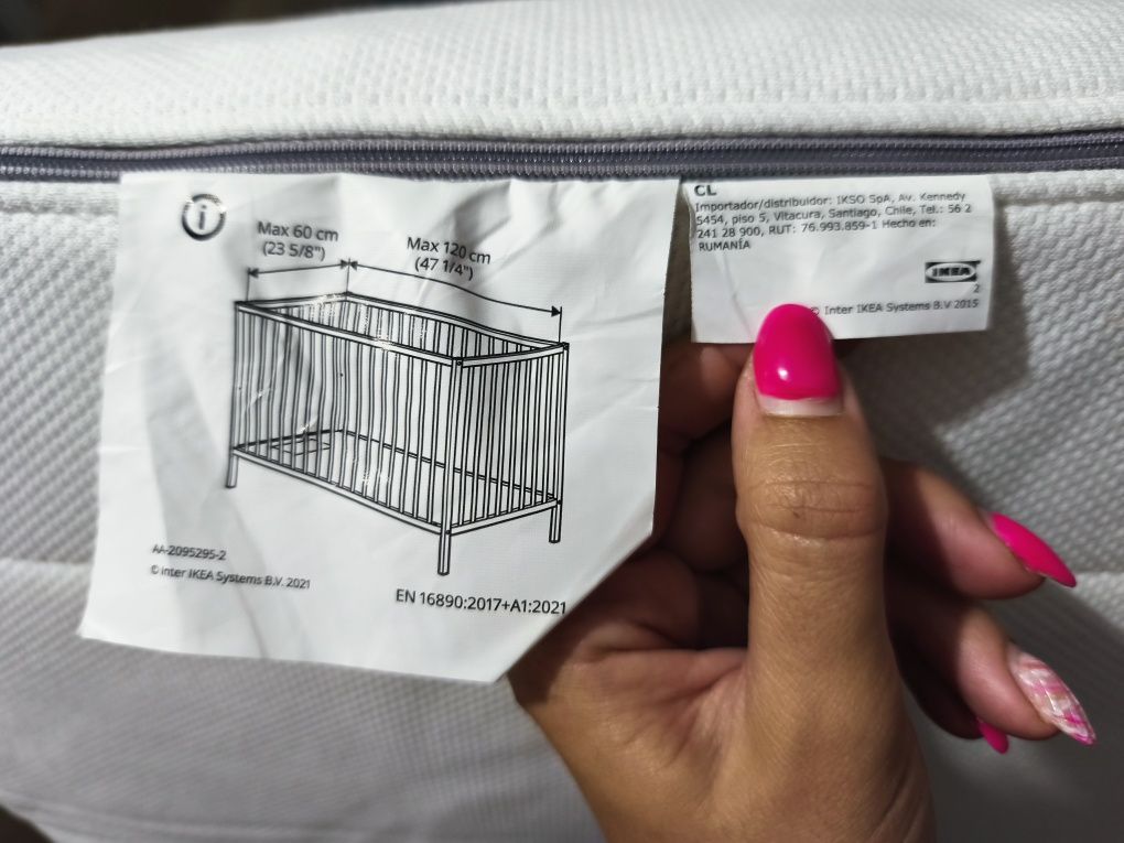 Berço IKEA branco
