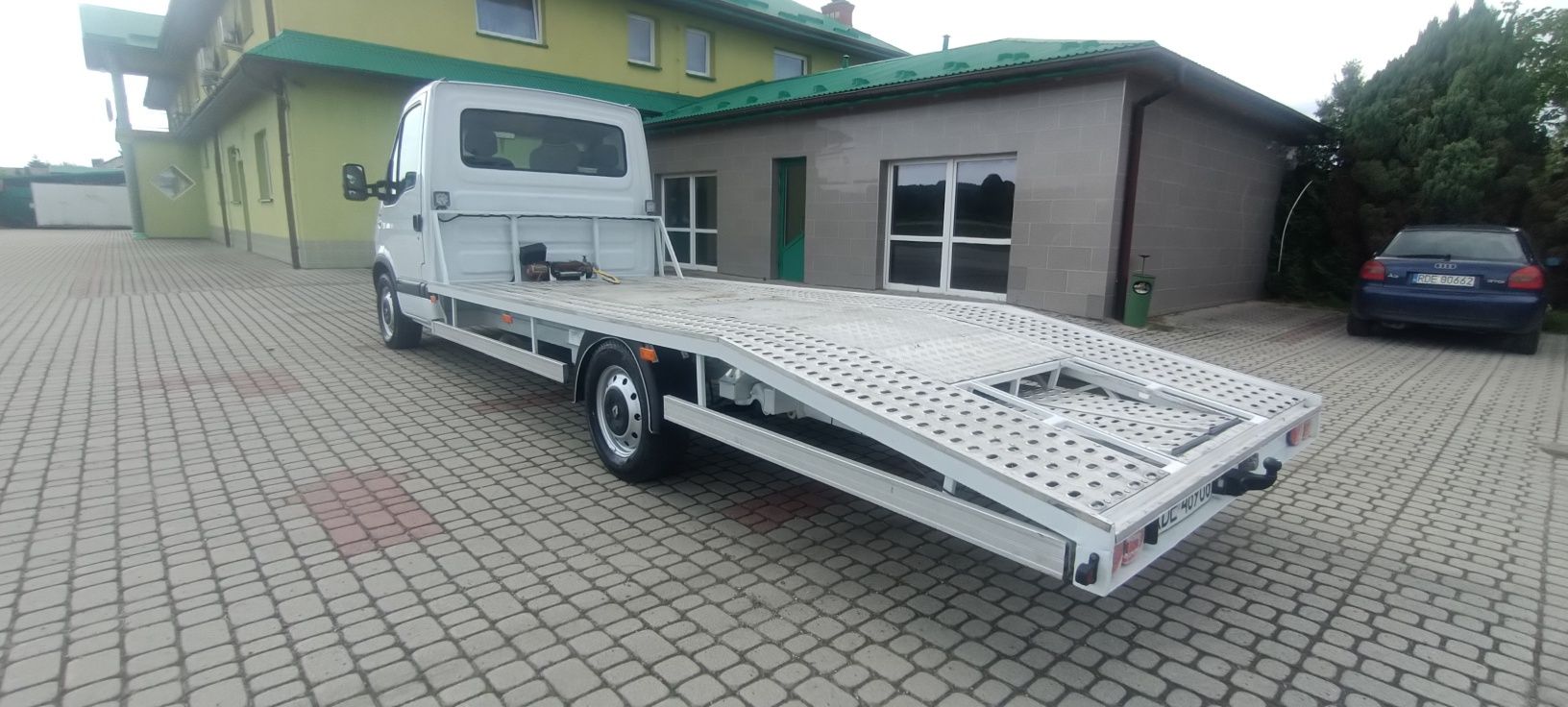Renault Master 2.5dci 120km pomoc drogowa auto laweta  hak 10lat 1 wł