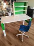 Biurko Ikea PAHL z nadstawką, krzesło.  Stan idealny
