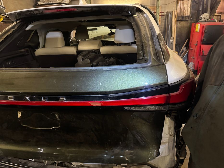 Крышка багажника ляда Lexus RX V 2022 2023 2024 2025