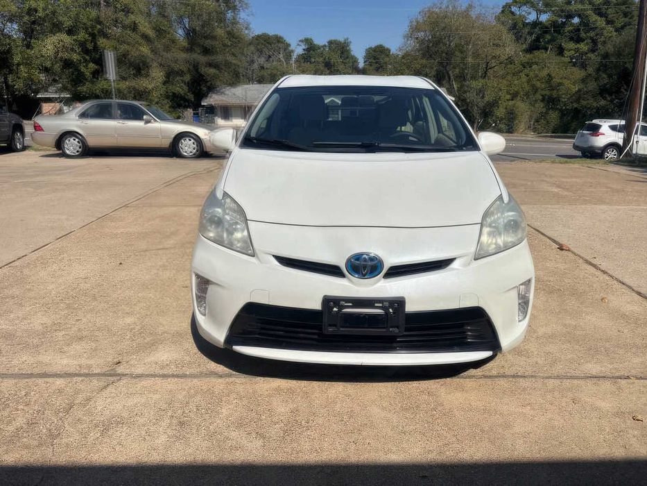 Toyota Prius Four      2015