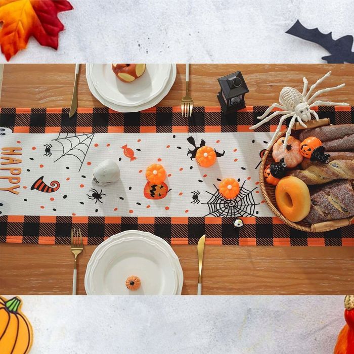 Bieżnik Na Stół Dekoracja Jesienna Na Halloween W Kratę Z Dynią
