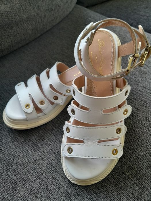 Босоніжки 37р, нові, шкіра