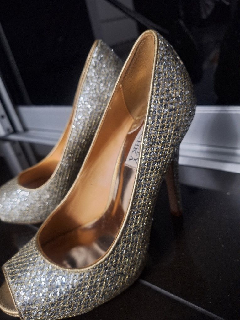 Szpilki Badgley Mischka