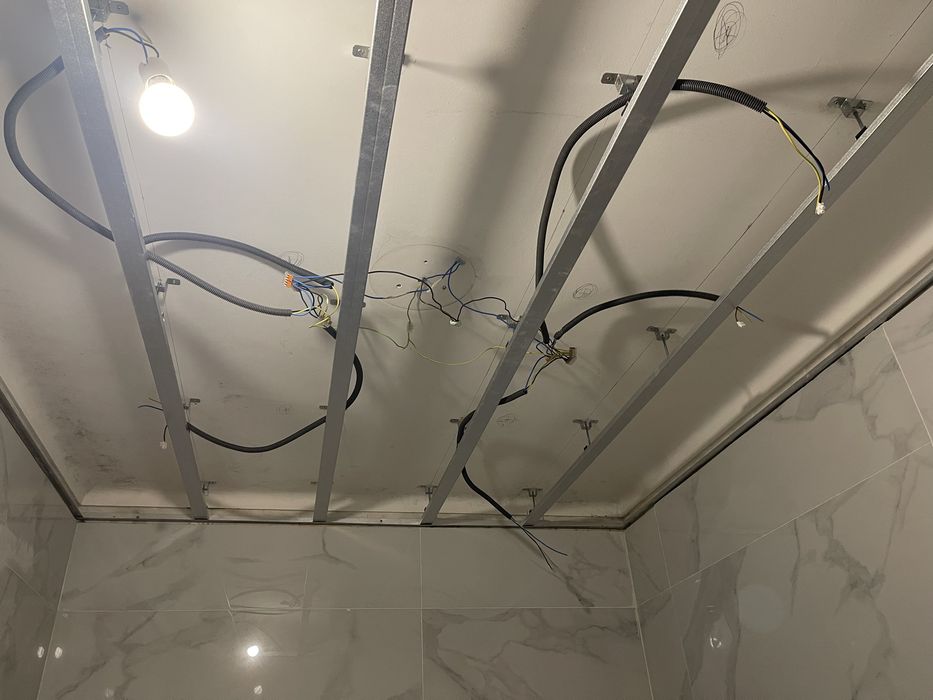 Pinturas, tetos falsos, eletricidade pavimemtos….