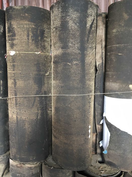 Papa asfaltowa wierzchniego krycia na tekturze budowlanej