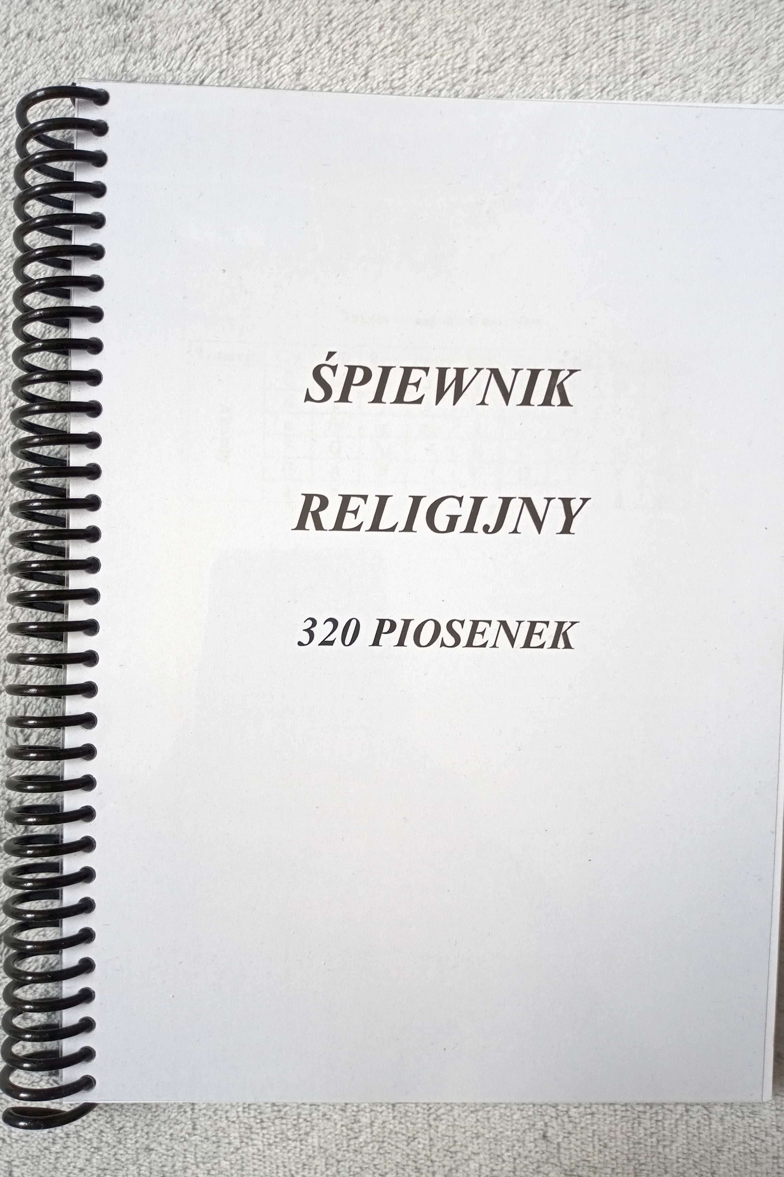 Śpiewnik religijny z akordami, 320 piosenek - A5