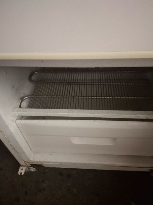 Холодильник Snaige