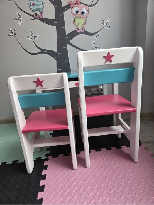 Zestaw stolik krzesełka meble dla dzieci