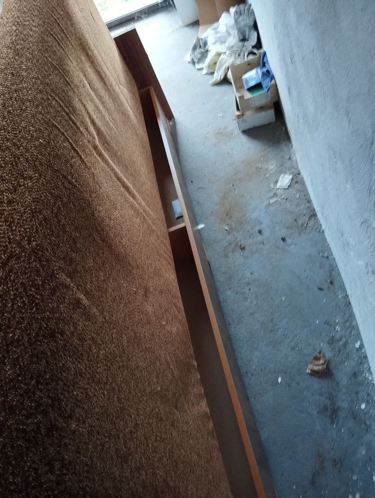 Sprzedam tapczan lub  łóżka z otwieraną skrzynią