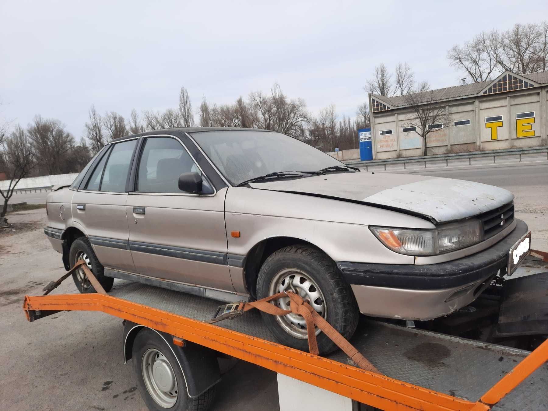 Вентилятор охлаждения  радиатора Mitsubishi Colt Lanser 4 РАЗБОРКА