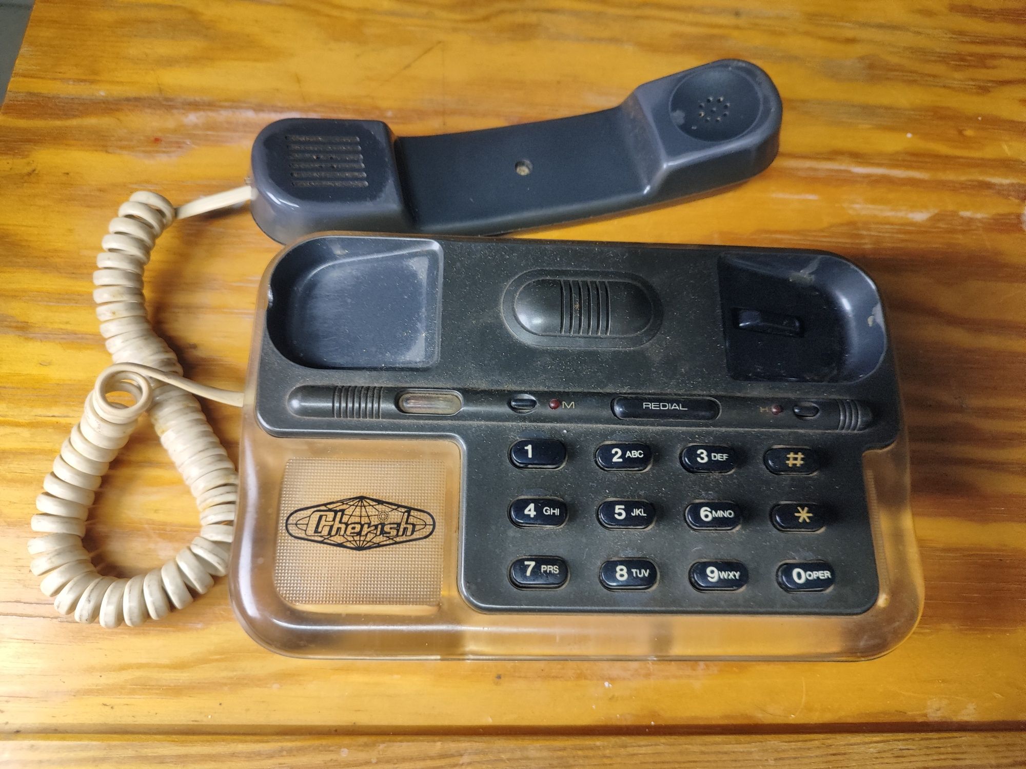Telefon stacjonarny