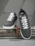 Nowe meskie buty sportowe