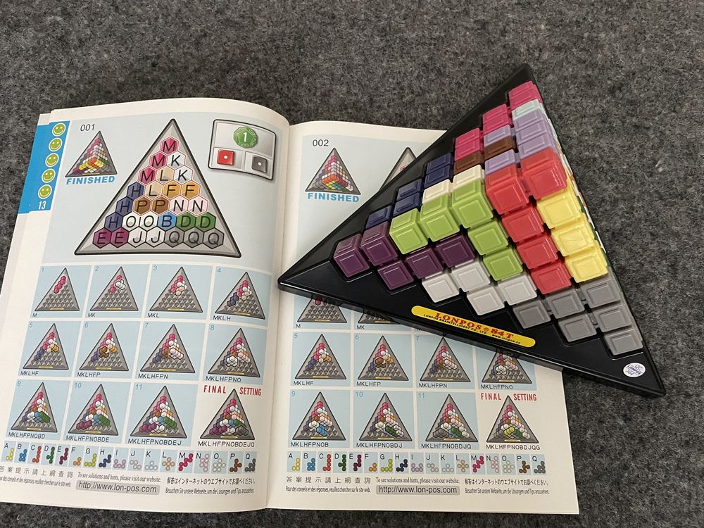 Gra logiczna piramida Lonpos 84T, a la Smart Games