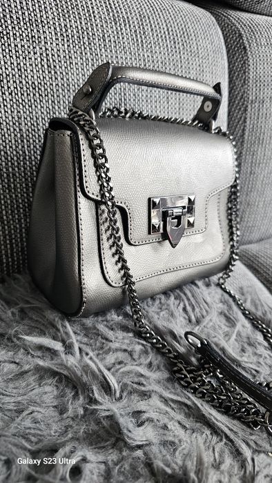 Skórzana torebka damska mała