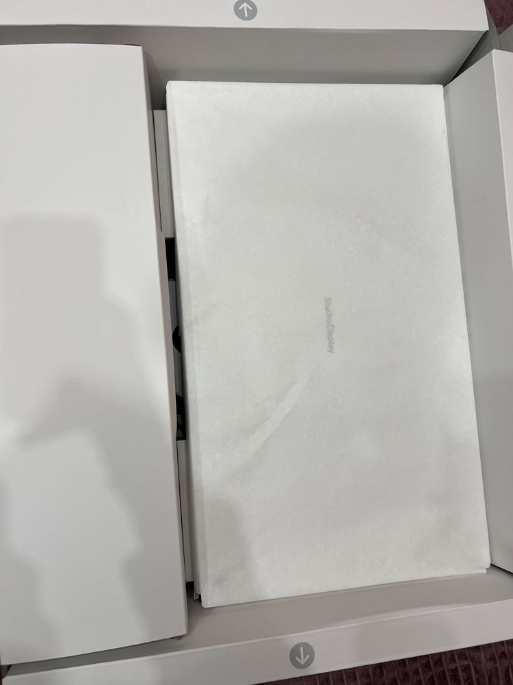 Apple Studio Display