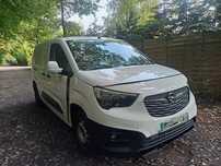 Opel Combo  Opel combo life 2021long, kamera , bogate wyposażenie , niski przebieg