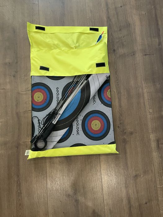 Łuk Geologic Discovery 100 + 3xstrzały + 2x tarcza z celem