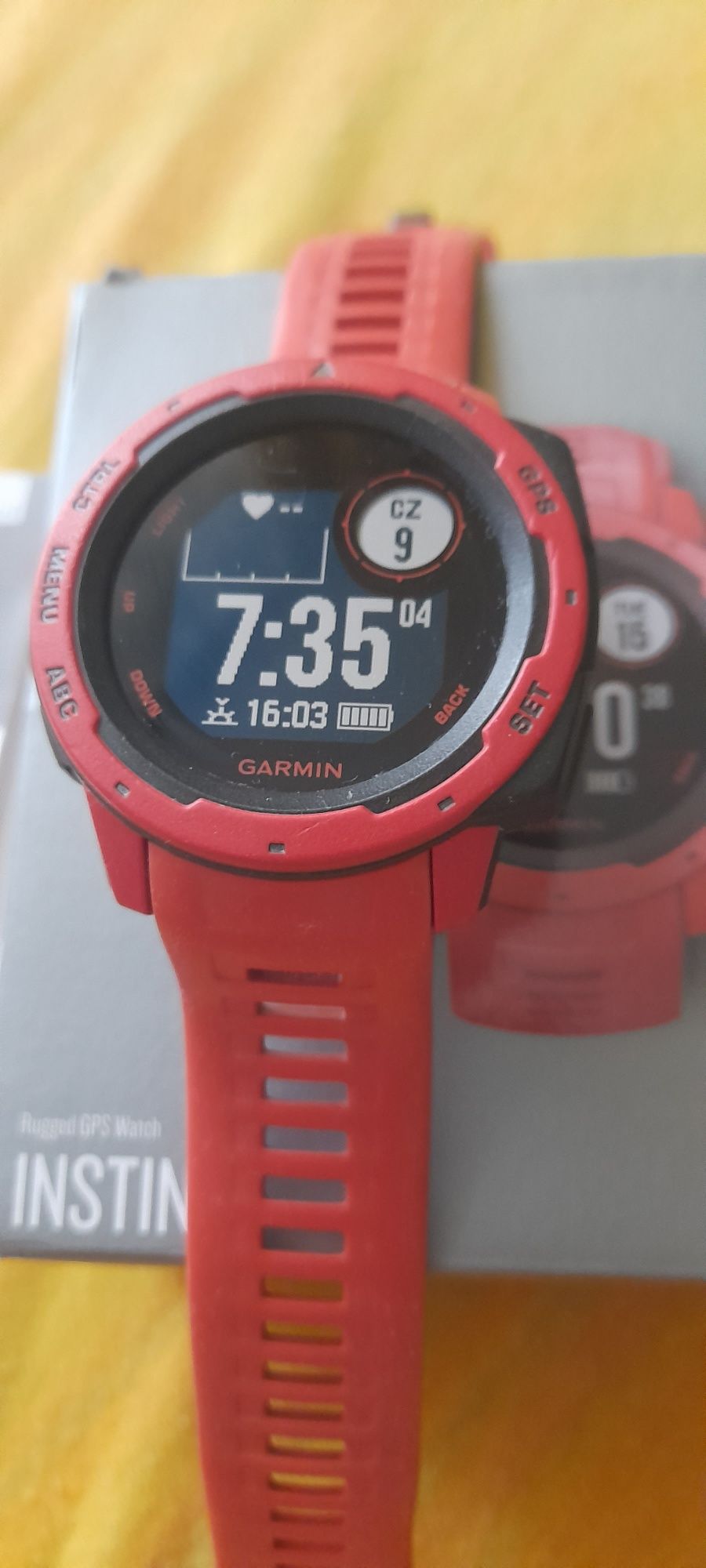 Garmin instinct zegarek sportowy