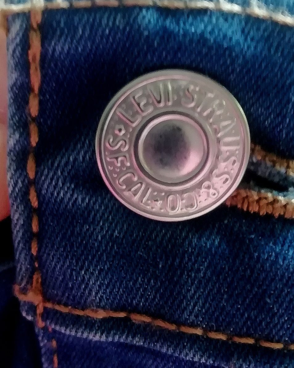 Джинсы мужские Levis Strauss 48 р