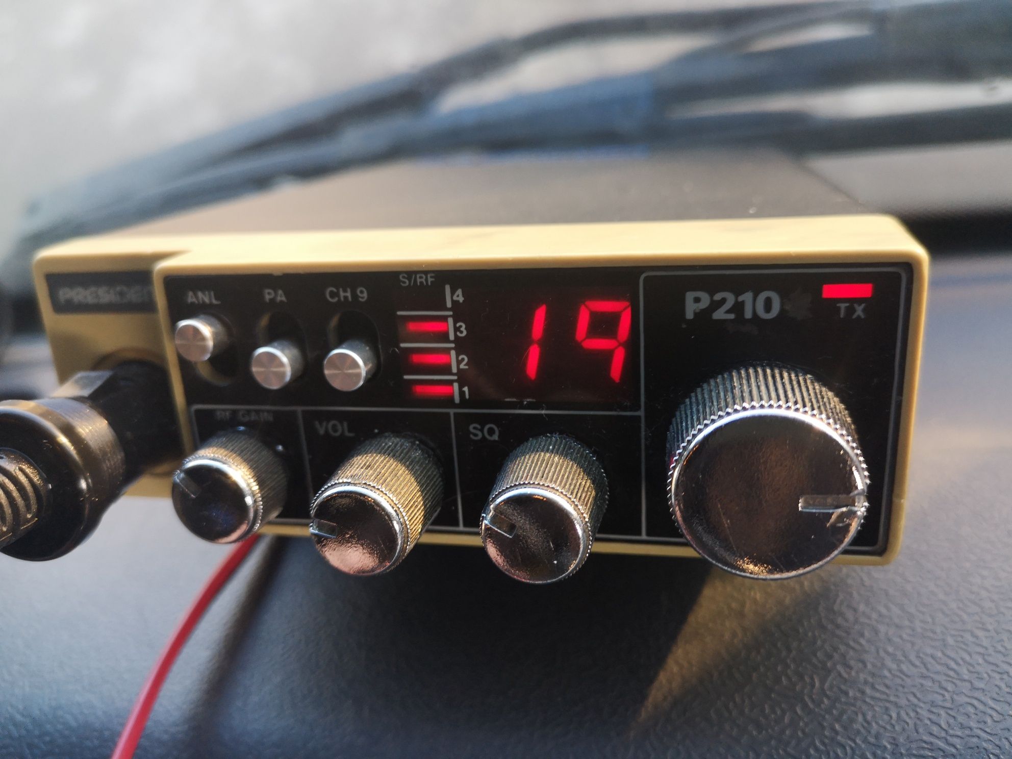 Cb radio Unide  P-210