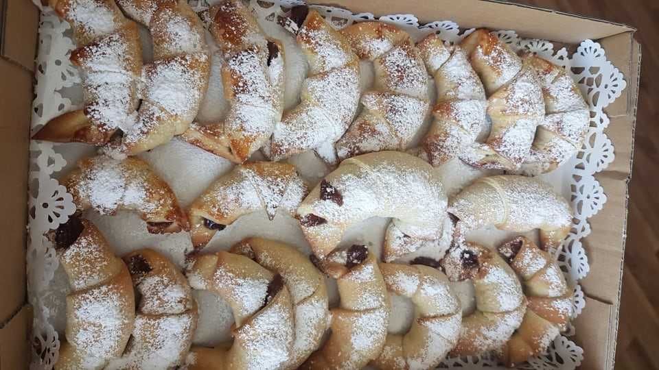 Ciasta domowe na zamówienie ( Komunia, Wesele, Chrzciny itp )