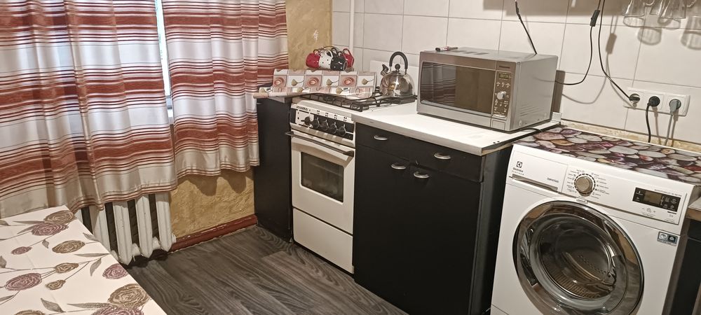 Сдам 2х ком квартиру посуточно пачасово на Бородинском.9 больница