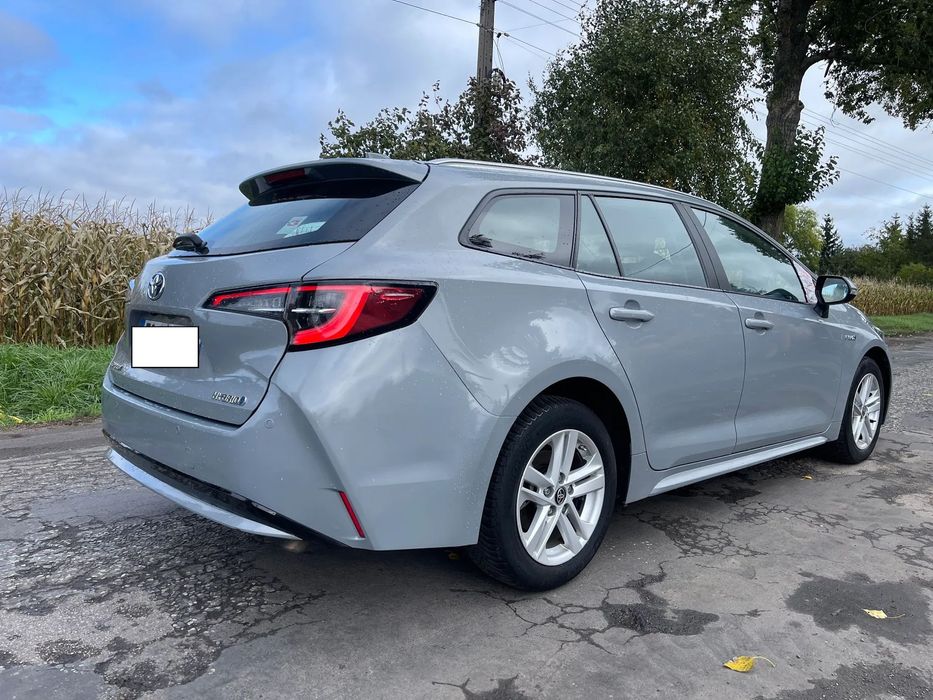 Toyota Corolla 2020 ROK_1.8 Hybryda_Niski przebieg_Led,Navi,Kamera_Piękny Kolor_IGŁA!
