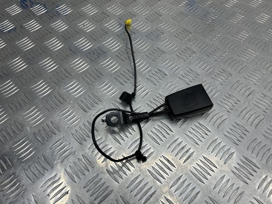 Замок ремня безопасности передний левый/правый A2058600169 для Mercede