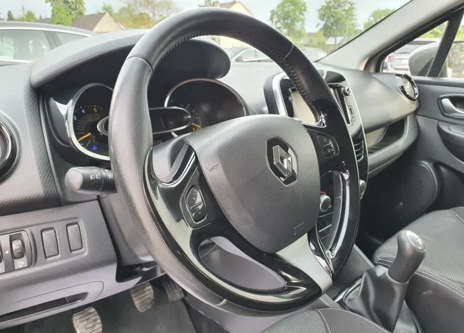 Renault Clio IV 2015