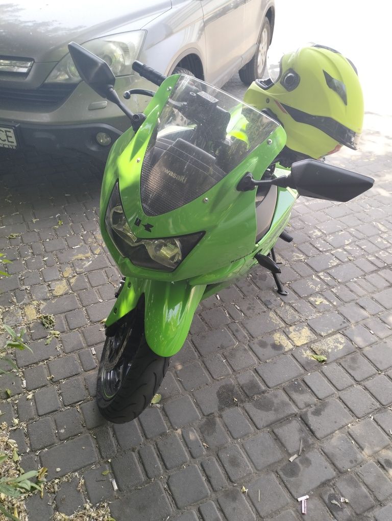 Продам Kawasaki ex250j 2008 року