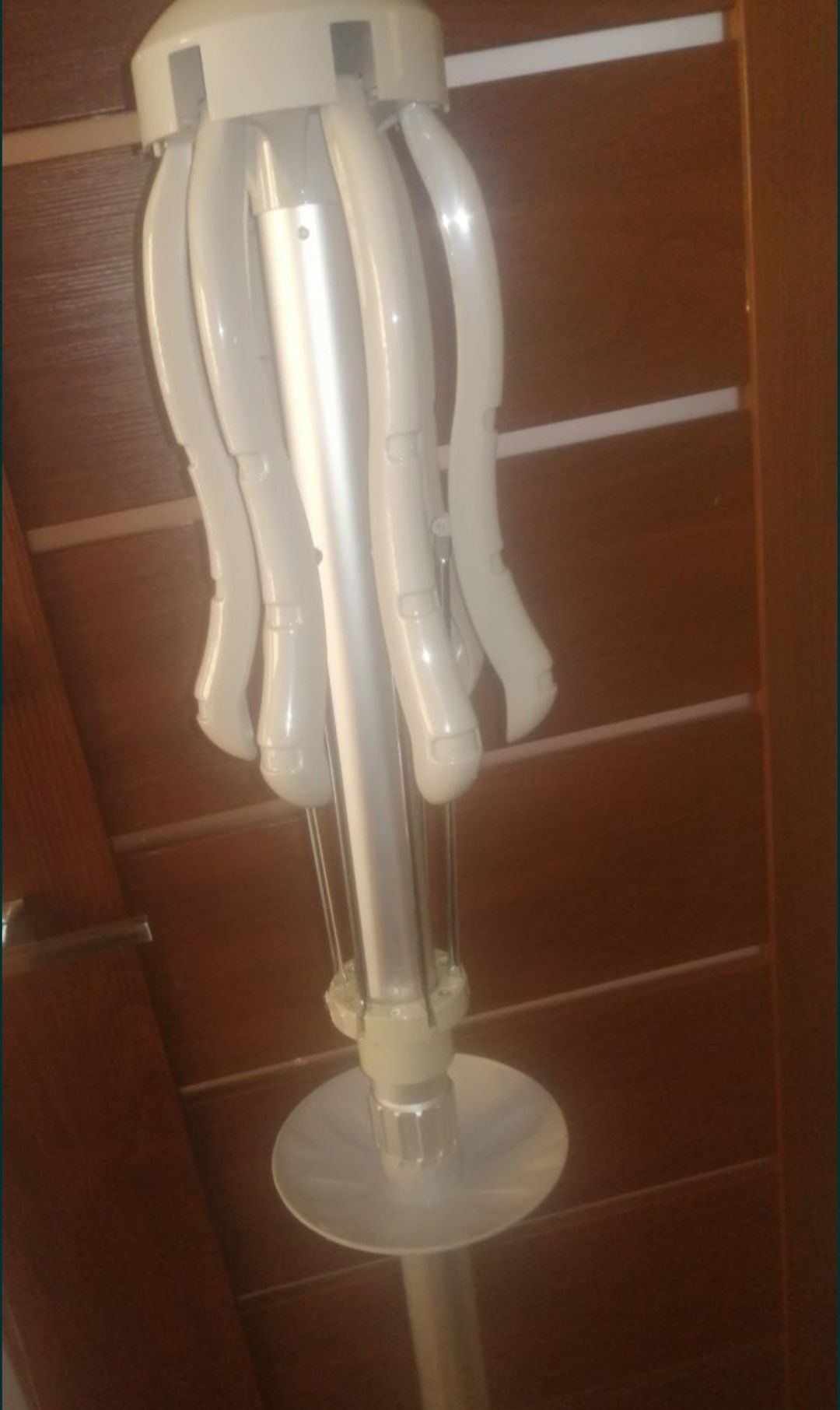 Suszarka elektryczna do ubrań