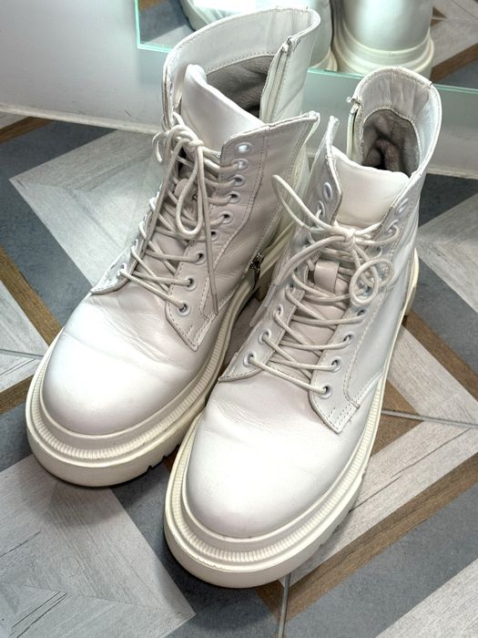 Черевики білі зима/осінь