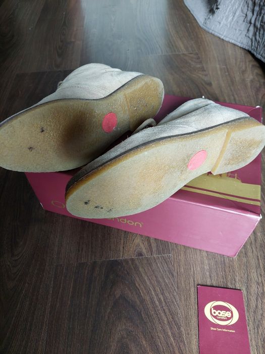 Botas camurça Base London