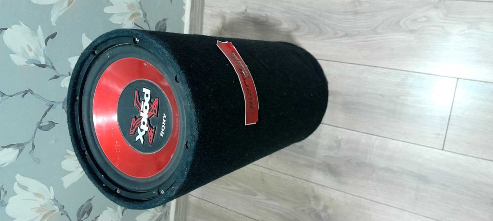 Subwoofer ,aktywna tuba basowa MAC AUDIO