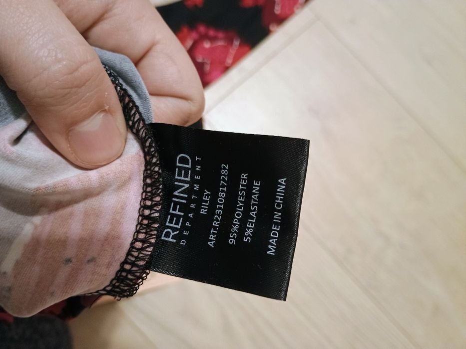 Refined golf XS nowy z metką – czarny z czerwonym wzorem, elastyczny p