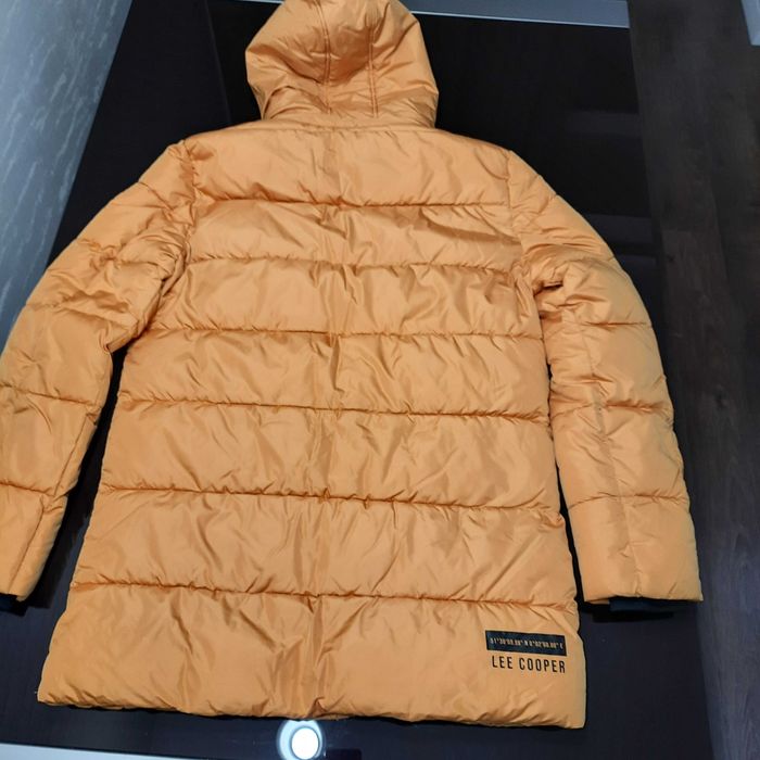 Пальто-куртка чоловіча (підліт.)зимове. Розмір S. Lee Cooper.