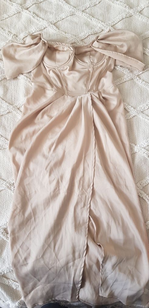 Drapowana gorsetowa satynowa sukienka midi L hiszpanka ASOS