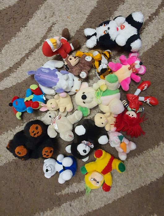 Игрушки мягкие, детские.