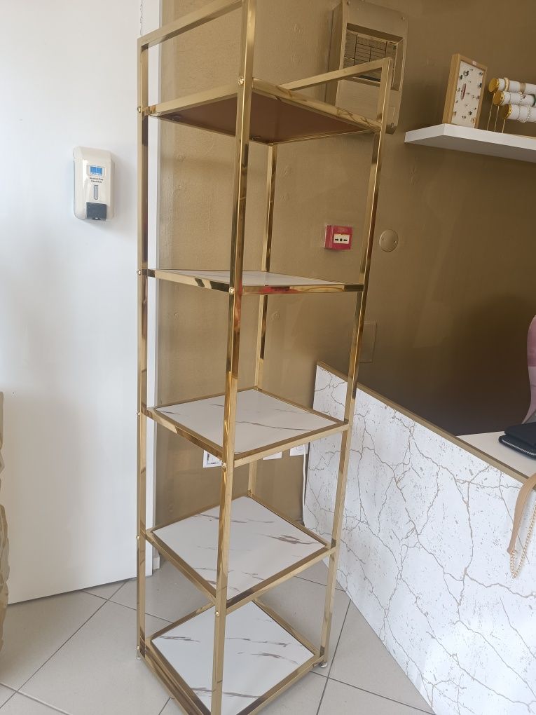 Estante Dourada e branca  3 disponiveis