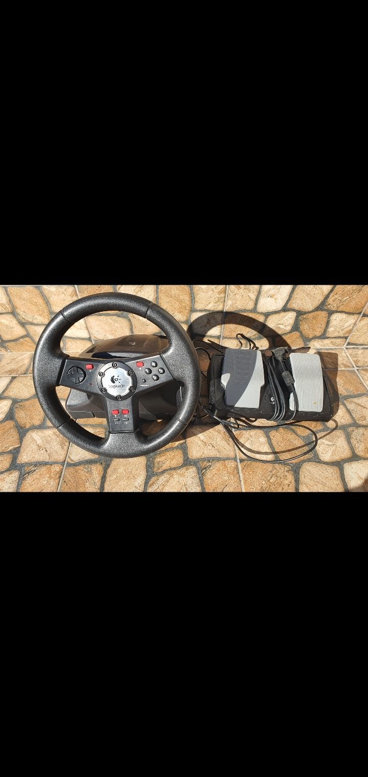 Logitech руль и пульты к игрушкам
