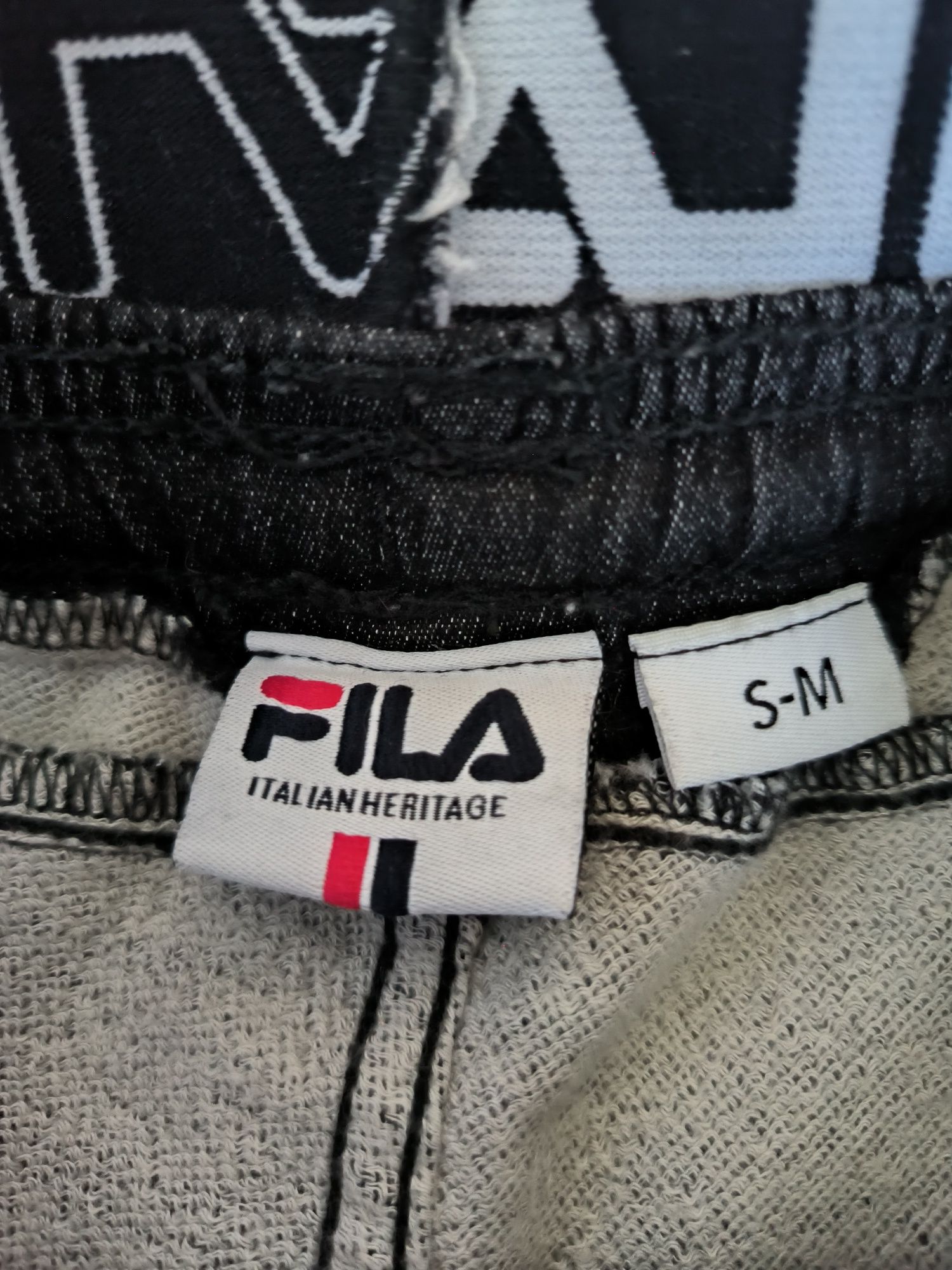 Спортивні штани Fila Розмір S-M (Дуже гарний стан)