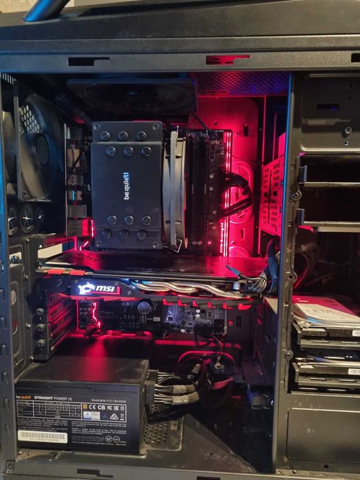 Komputer Gamingowy i7-6700K 4GHz/GTX 1070/16 GB RAM +WIN10 + akcesoria