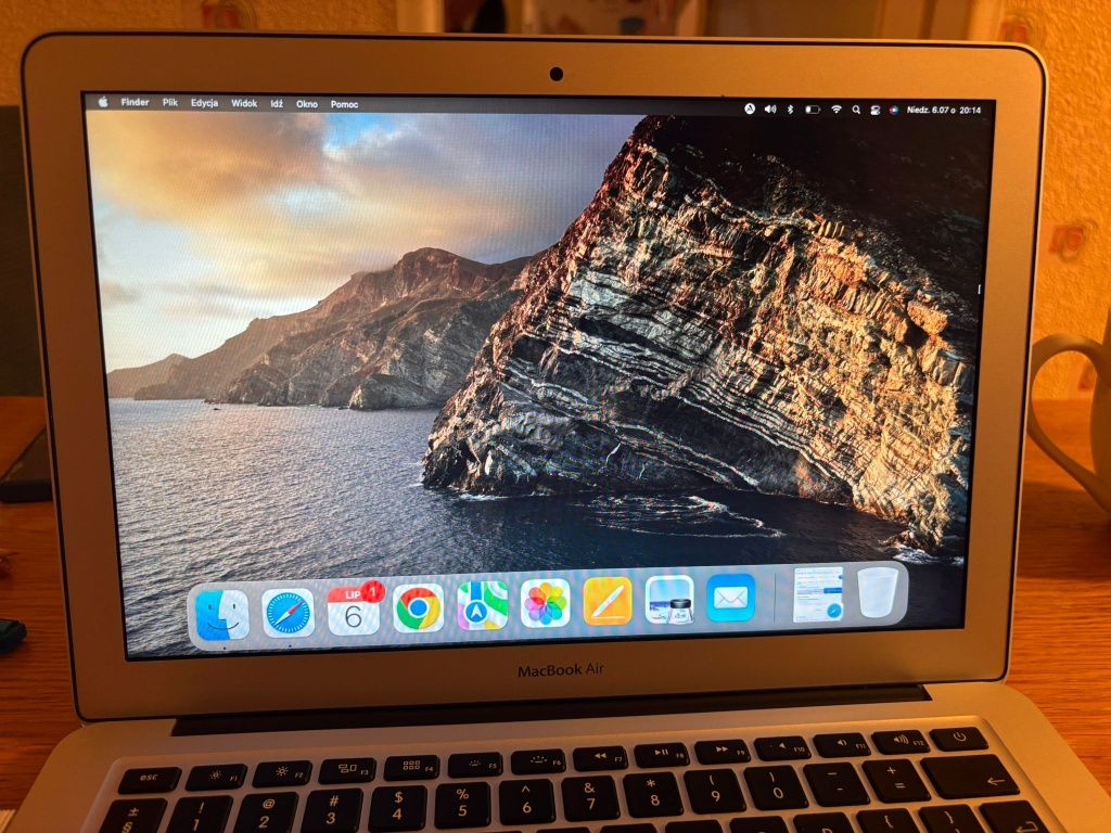 MacBook Air 13, 2017, procesor i5, 8/128