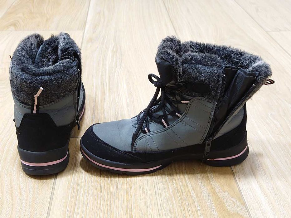 Buty zimowe dziecięce r. 34 i 35 markowe
