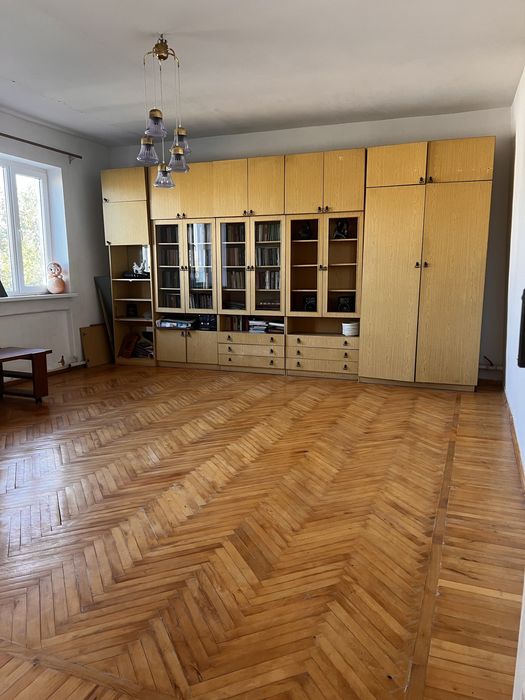 Добротный дом с большим подвалом