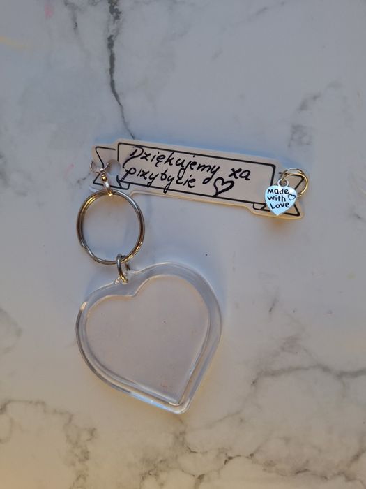 Podziękowania dla gości ze zdjęciem zalanym w żywicy