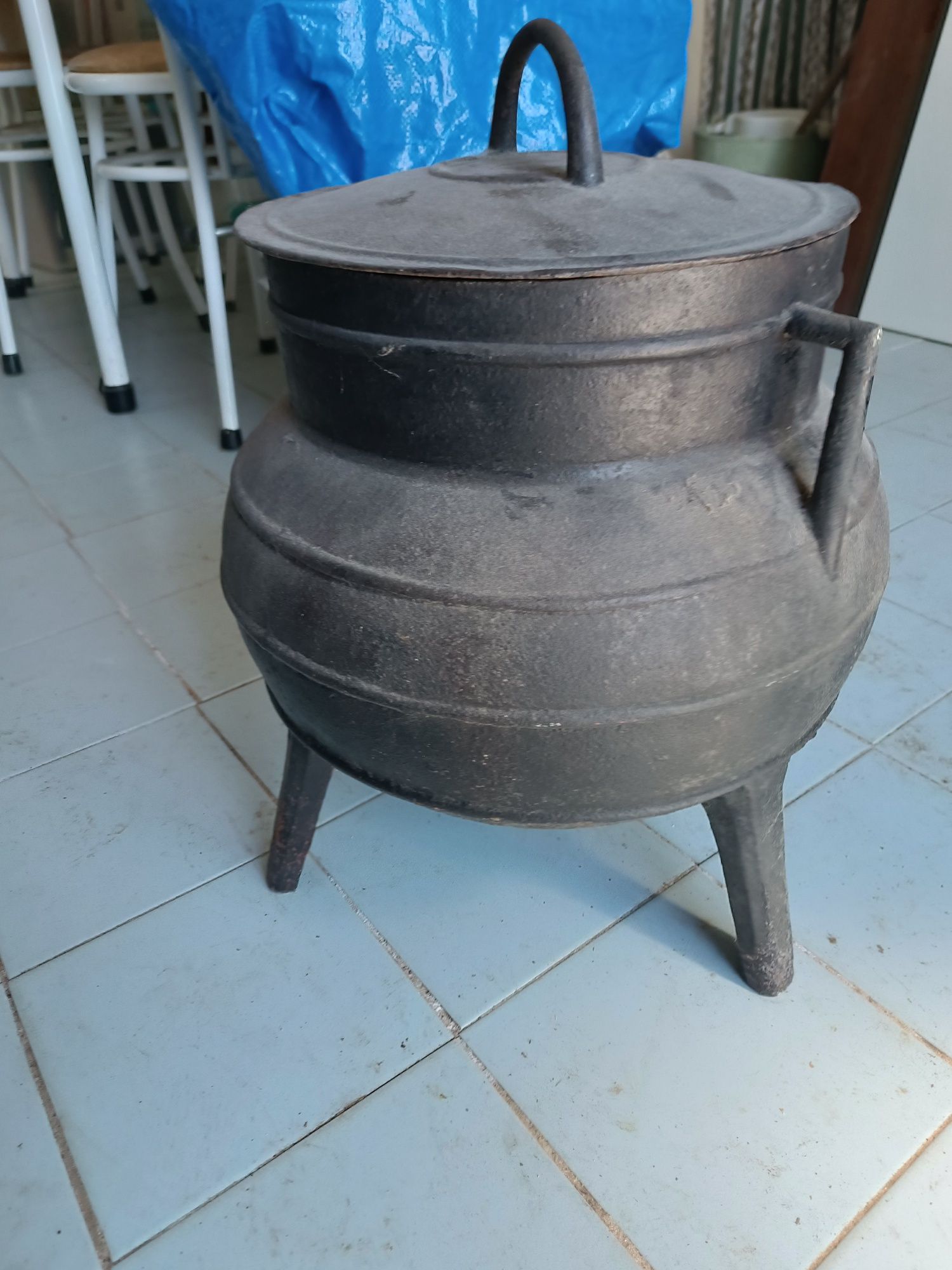 Panela de ferro antiga
