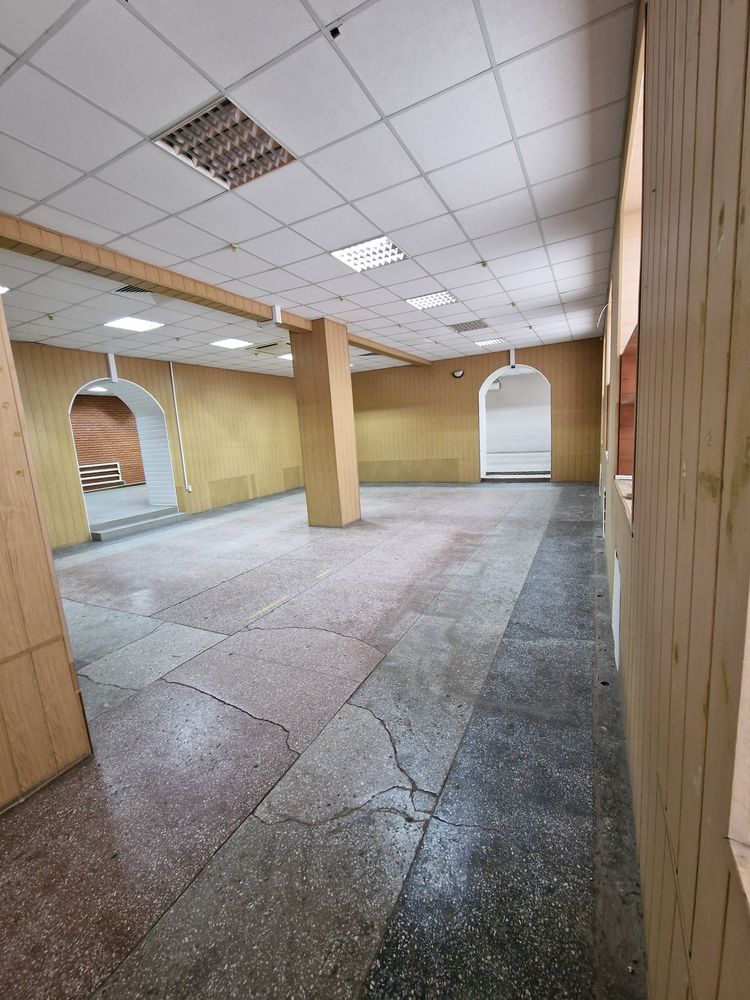 Продаж торгівельного приміщення