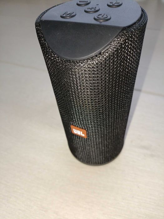 Coluna Bluetooth portátil